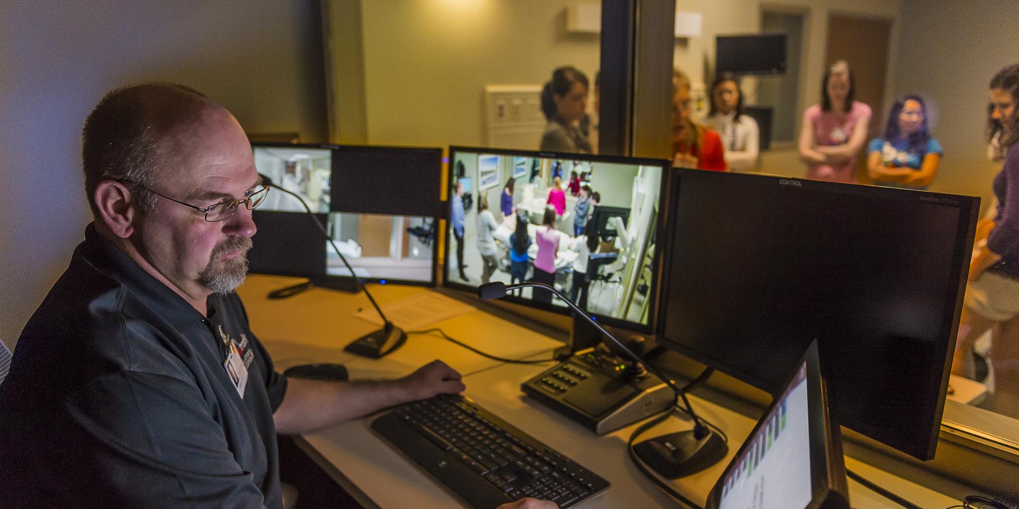 Simulation Tech manages simulation from control room