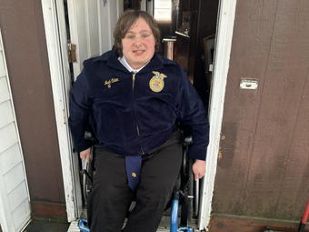 ped-neurology-spina-bifida-clinic-Noah.jpg