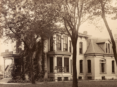 sjjwamc-history-1907 SJH Pontiac.jpg