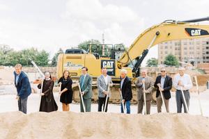 Foundation Cancer Institute Donors Groundbreaking