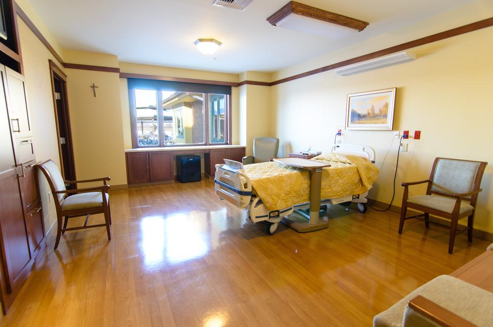 patient_room2.jpg__4928.0x3264.0_q100_crop_subsampling-2_upscale.jpg