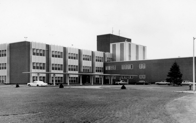 1968 SJH Bloomington new building.jpg