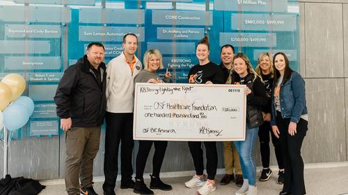 Foundation-Cancer-Center-Ribbon_Cutting-77.jpg