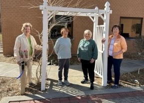 Garden  volunteers 