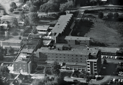 sahc-history-1970s late campus.jpg