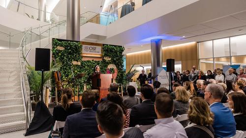 Foundation-Cancer-Center-Ribbon_Cutting-191.jpg
