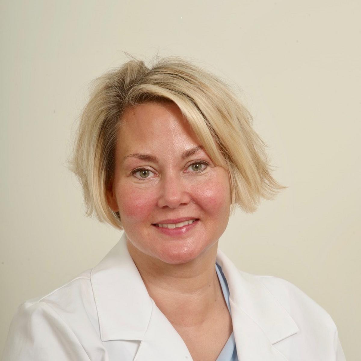 Julie Manar-Stevenson, APRN